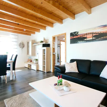 Ferienhaus Jule בית נופש שטיינהודה