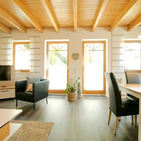 Ferienhaus Jule בית נופש *